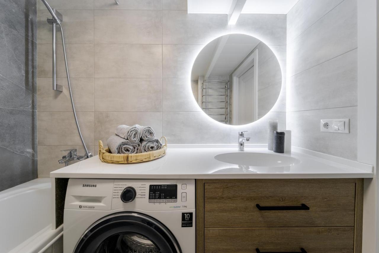 Inshiapartments On Slovatskoho Str Lviv Ngoại thất bức ảnh