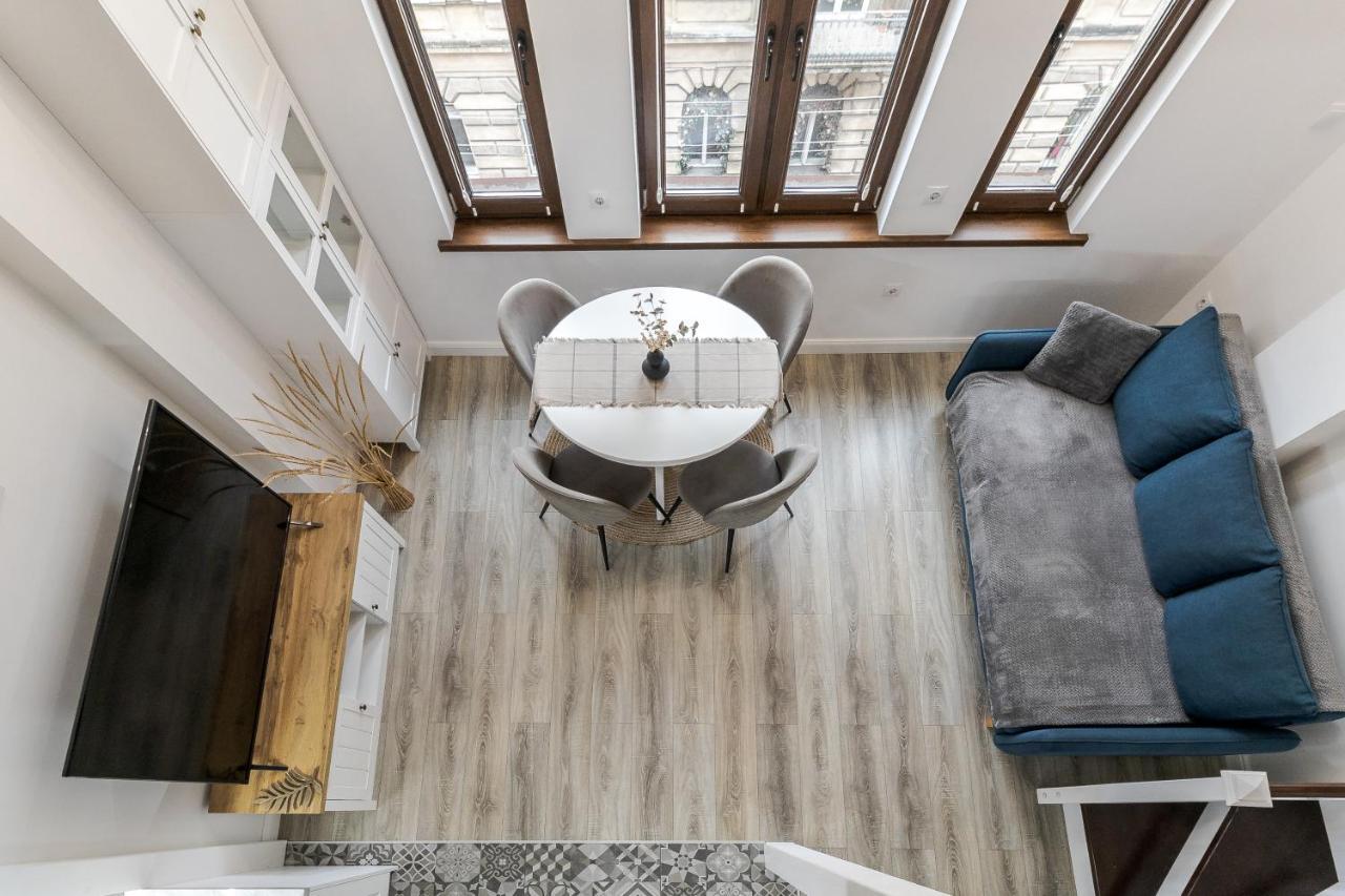 Inshiapartments On Slovatskoho Str Lviv Ngoại thất bức ảnh