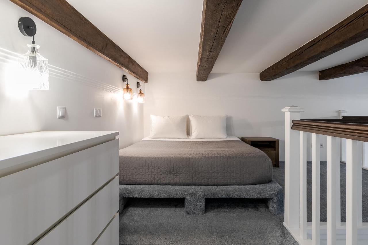 Inshiapartments On Slovatskoho Str Lviv Ngoại thất bức ảnh