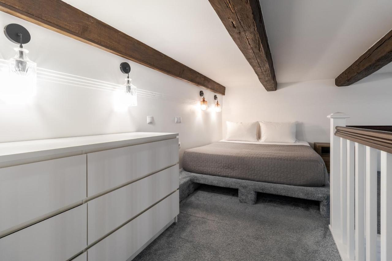 Inshiapartments On Slovatskoho Str Lviv Ngoại thất bức ảnh