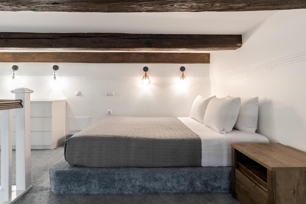 Inshiapartments On Slovatskoho Str Lviv Ngoại thất bức ảnh