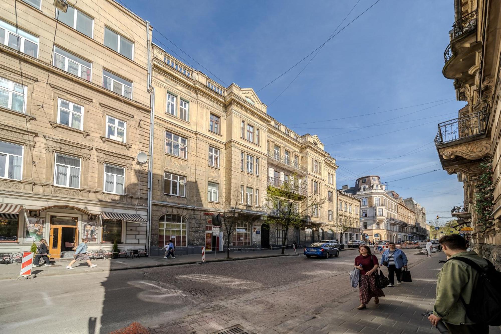 Inshiapartments On Slovatskoho Str Lviv Ngoại thất bức ảnh